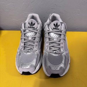 Adidas Originals Astir Triple Grey Sneakers Shoes - Women’s US Size 7